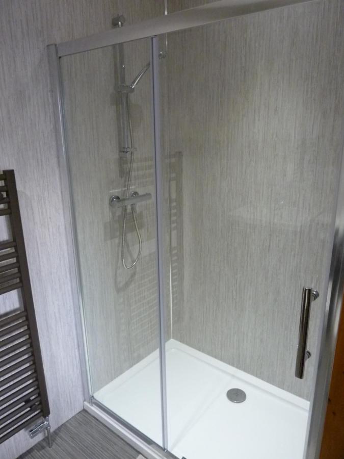 Inverness. Private Double Room With En Suite. Room Only. Екстериор снимка