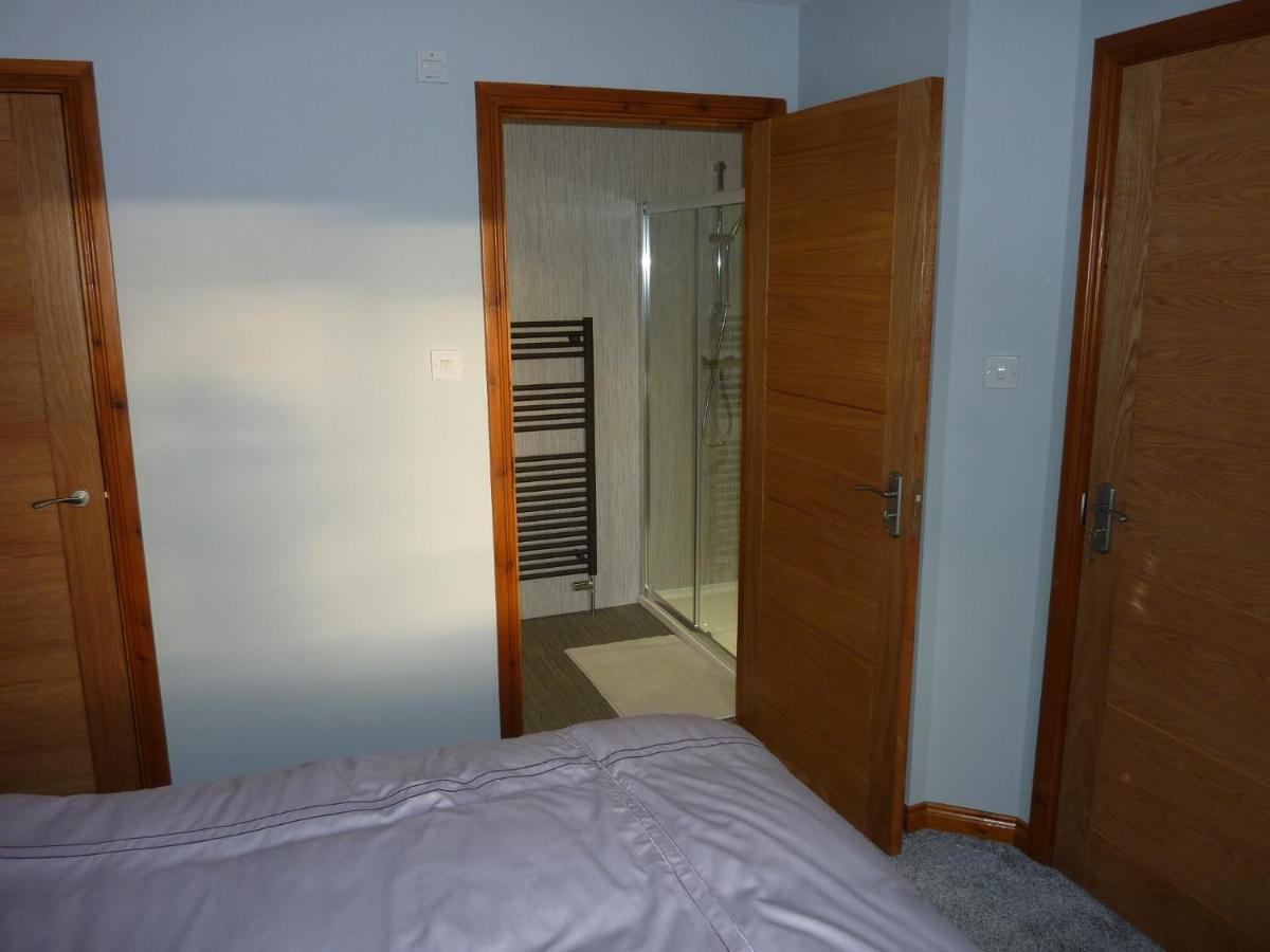Inverness. Private Double Room With En Suite. Room Only. Екстериор снимка