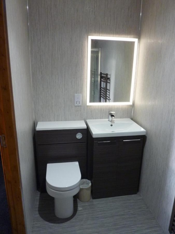 Inverness. Private Double Room With En Suite. Room Only. Екстериор снимка